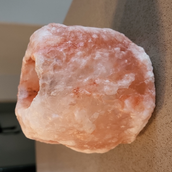 Pink Himalayan Salt Candle Holder - Picture 3 of 8